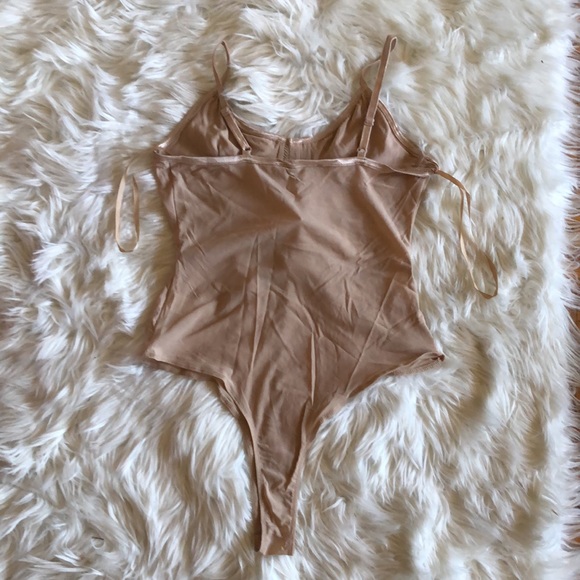 NWT Mocha Colored Bondage Style Bodysuit L - Picture 6 of 8